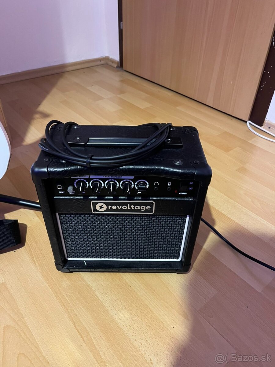 Predám elektrickú gitaru – komplet set - 5