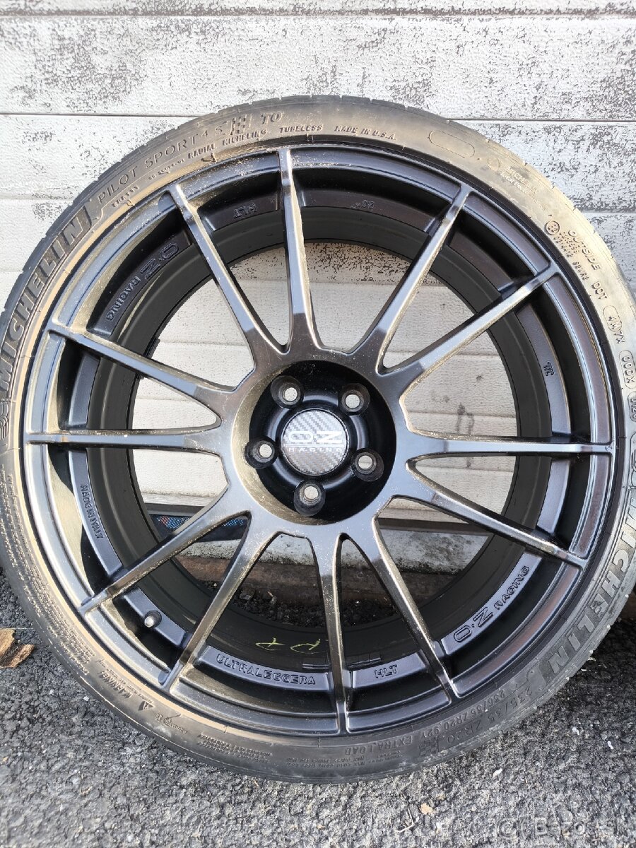 OZ racing Ultraleggera HLT 5x112 R20 - 5