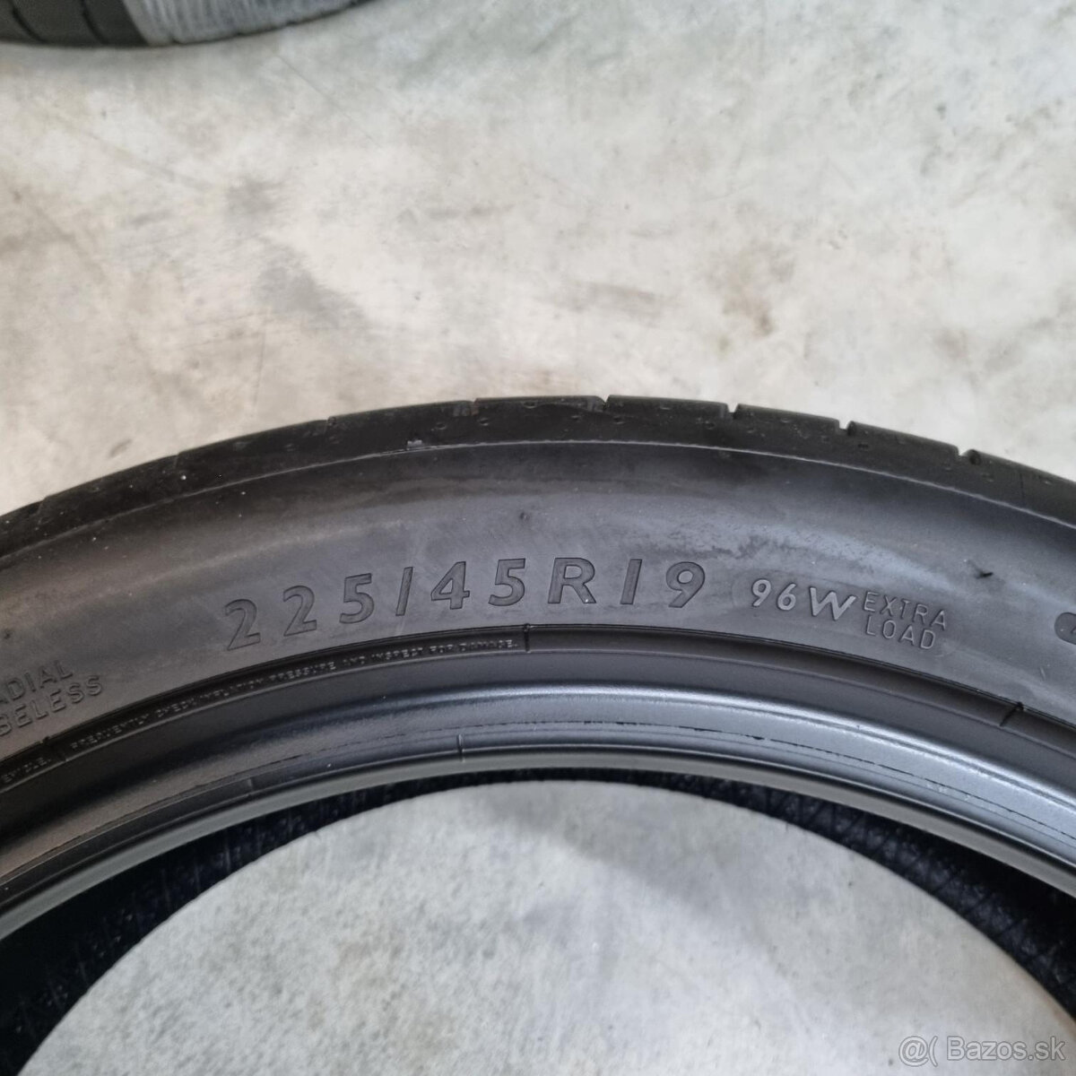 Letné pneumatiky 225/45 R19 DUNLOP - 5