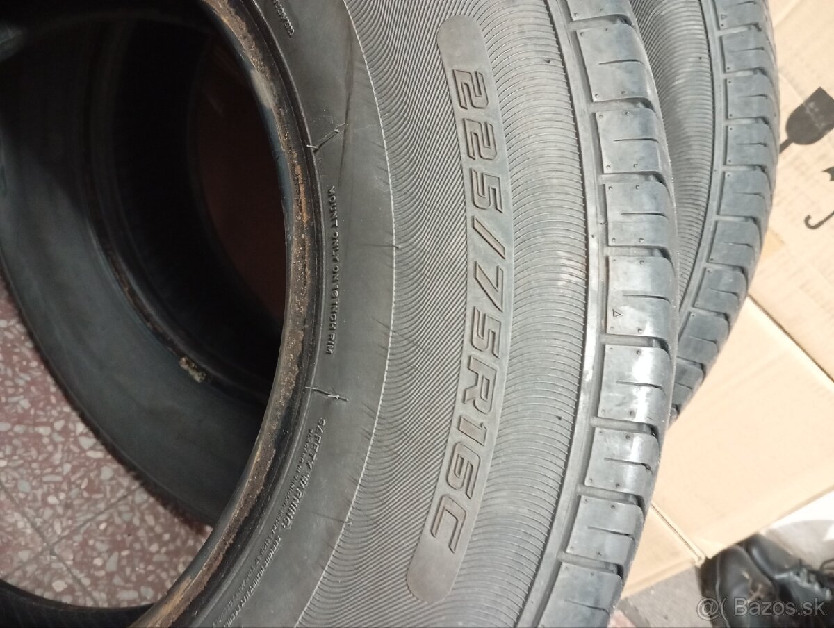 Predám letnu sadu pneu na dodávku 225/75r16c - 5