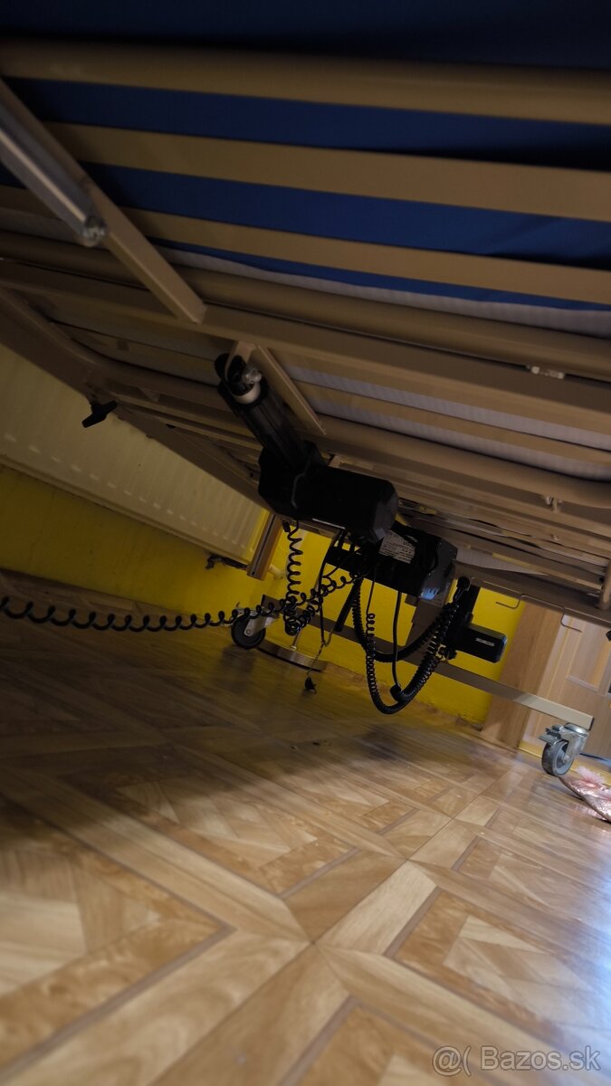 Polohovateľna posteľ - 5