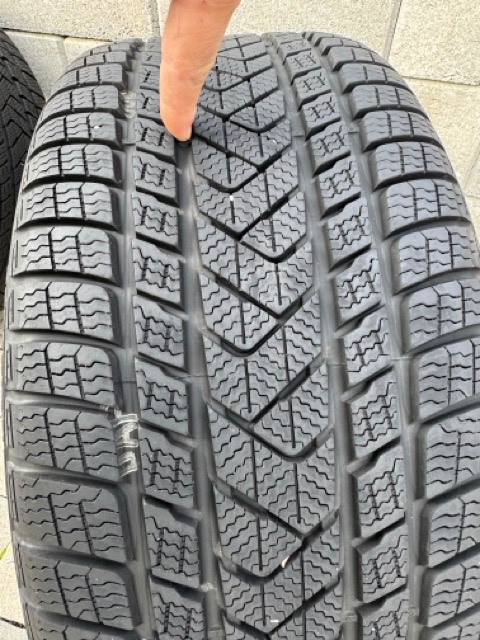 BMW PREDAM ORIGINAL SADU ZIMNEHO OBUTIA - 5