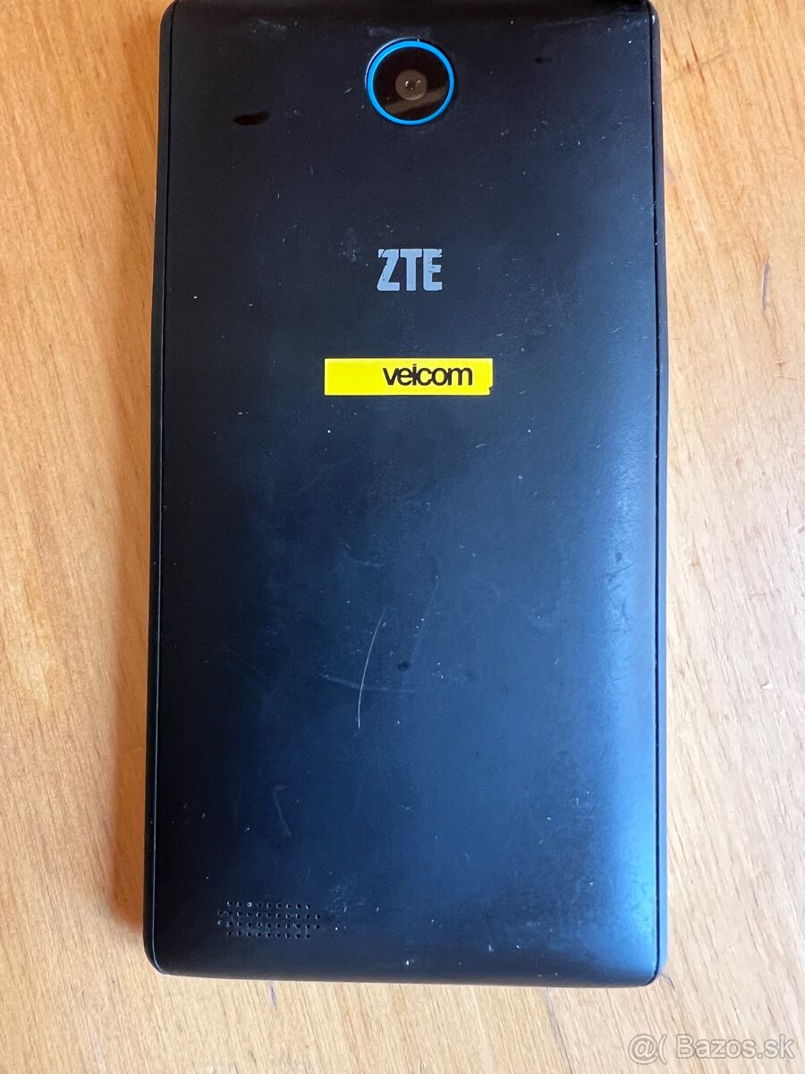 Nokia Lumia 530 Dual sim; ZTE Blade V815W - 5