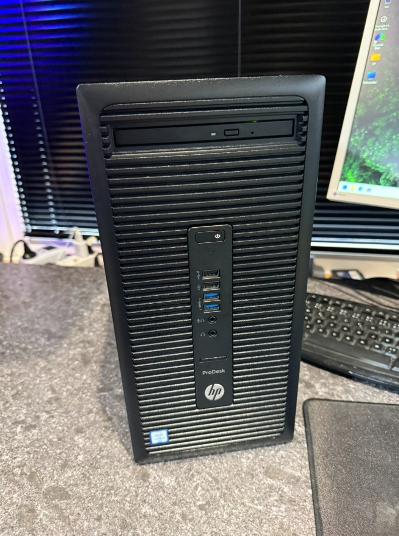 Počítač i3-6100 / RX 560 4GB / 8GB / SSD + HDD - 5