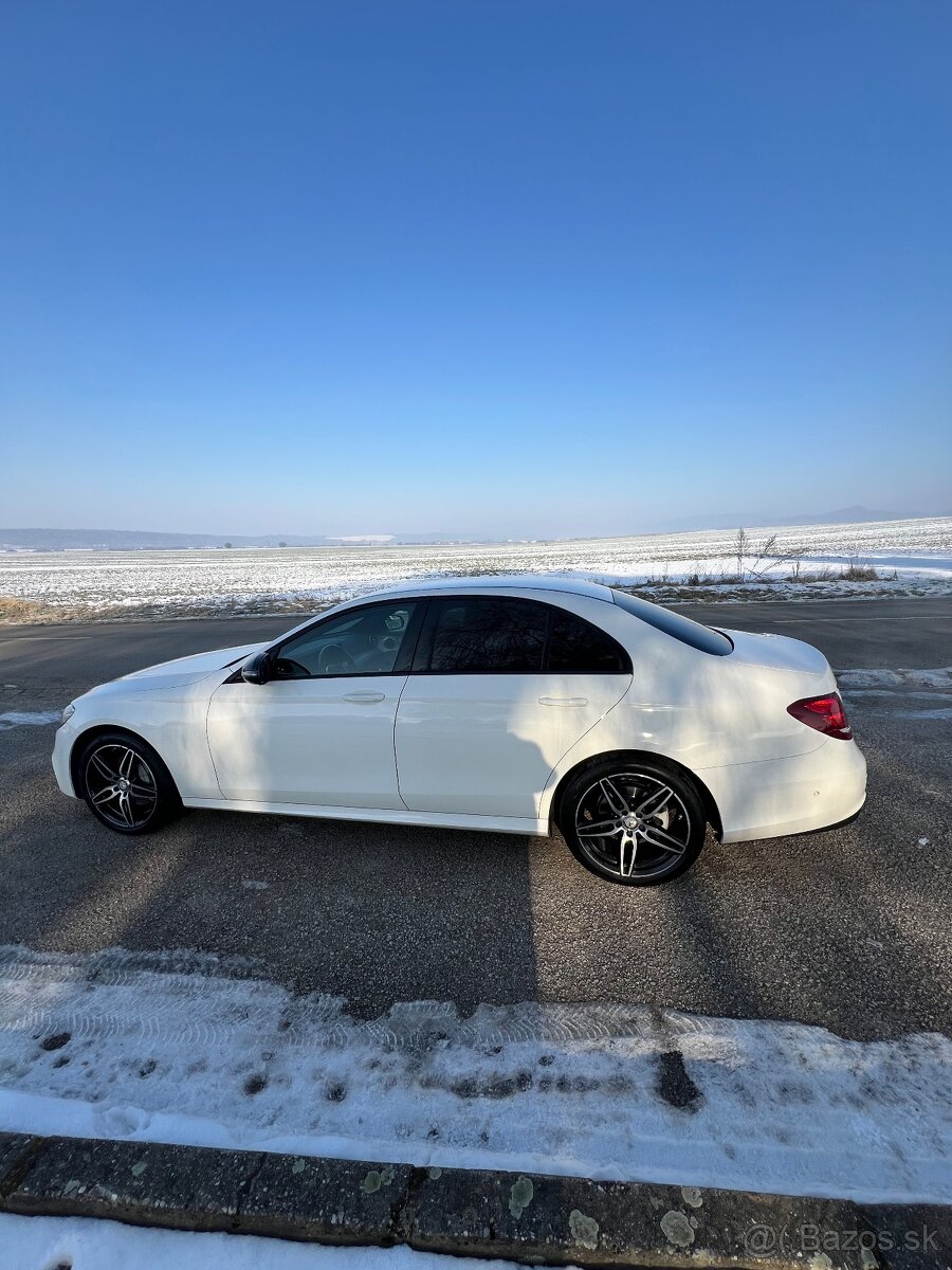 Mercedes-Benz E220d 4Matic / AMG Line /Dph - 5