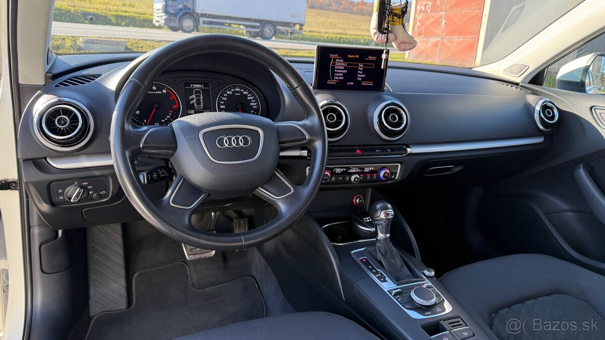 Predám Audi A3 1.2 TFSI Automat - 5