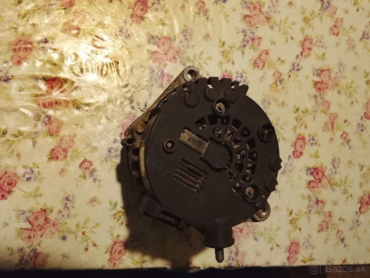 Alternátor Kia hyundai - 5