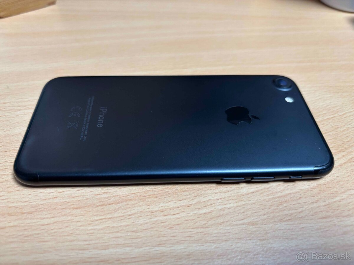 Apple iPhone 7 - 128GB - 84% kapacita batérie - 5