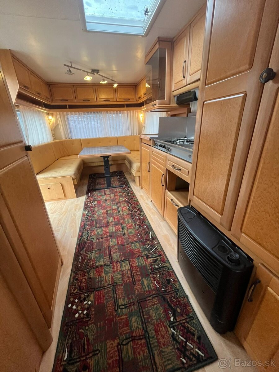 Karavan hobby lux,obytný přívěs - 5