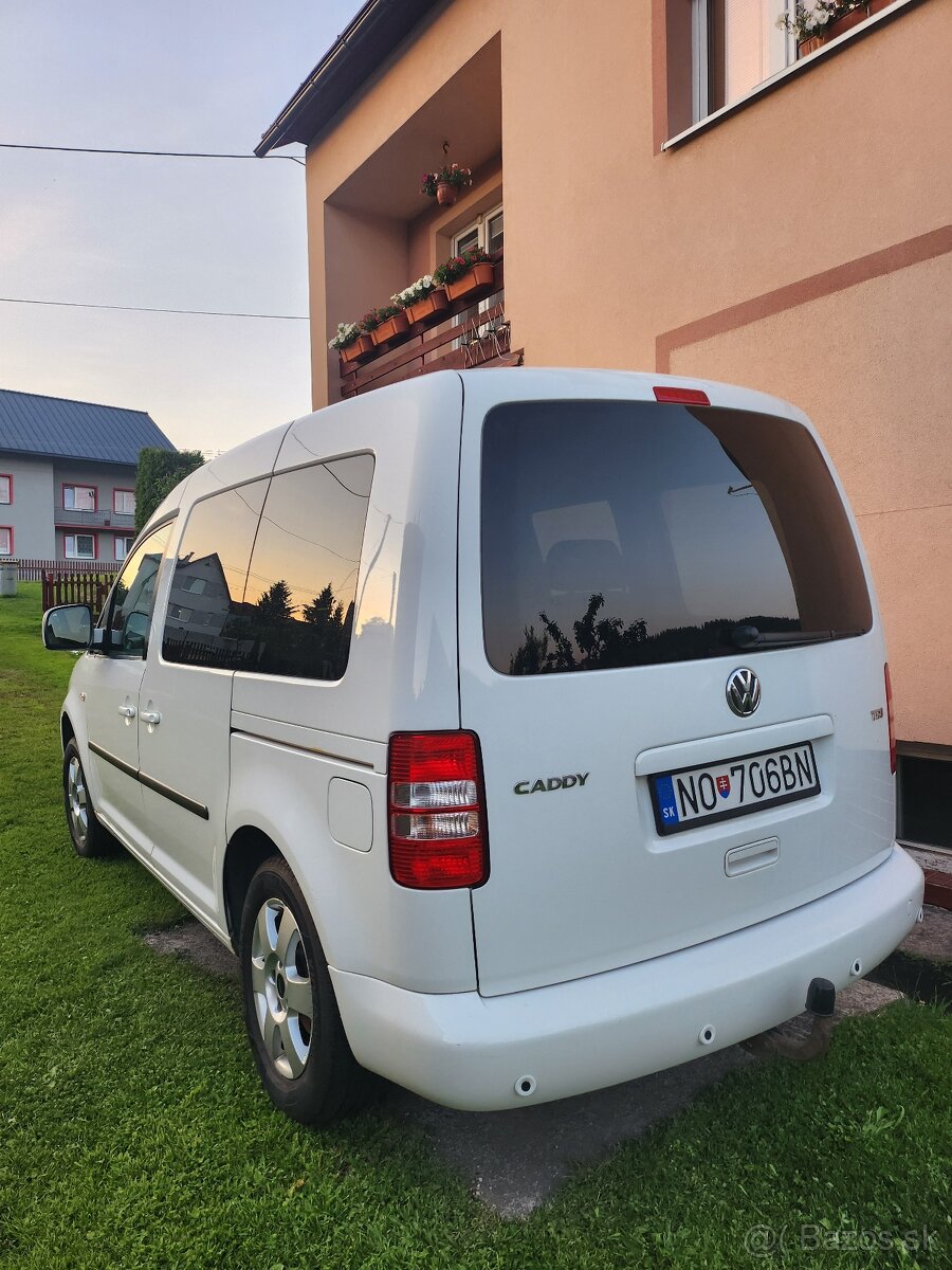 Predam Volkswagen caddy 1,6 TDI 75KW - 5