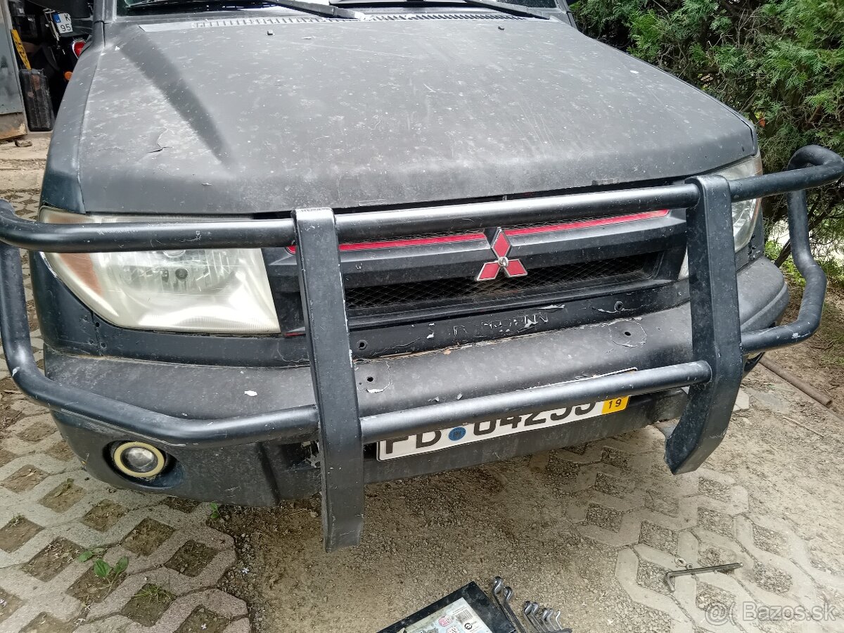 Čelný ochranný ram na offroad