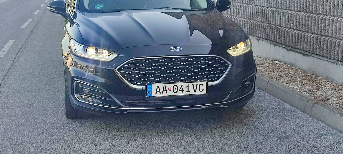 Ford Mondeo VIGNALE HYBRID 2,0 BENZIN+HEV,14159KM - 5