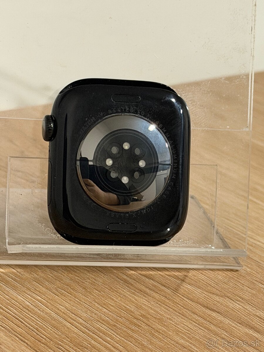 Dobrý deň Ponúkam na predaj Apple Watch 10 46mm Jet Black - 5