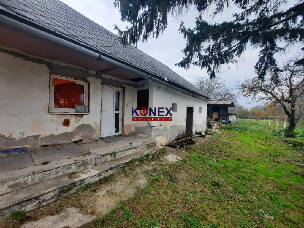 Rodinný dom po čiastočnej rekonštrukcii – LOŽÍN - 5