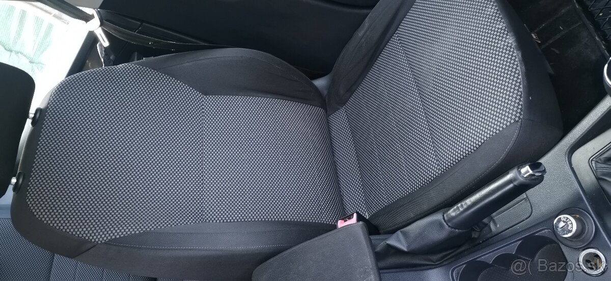 VYMENÍM LEASING ŠKODA OCTAVIA 1.6 TDI 77kw Combi, r.v. 2015, - 5