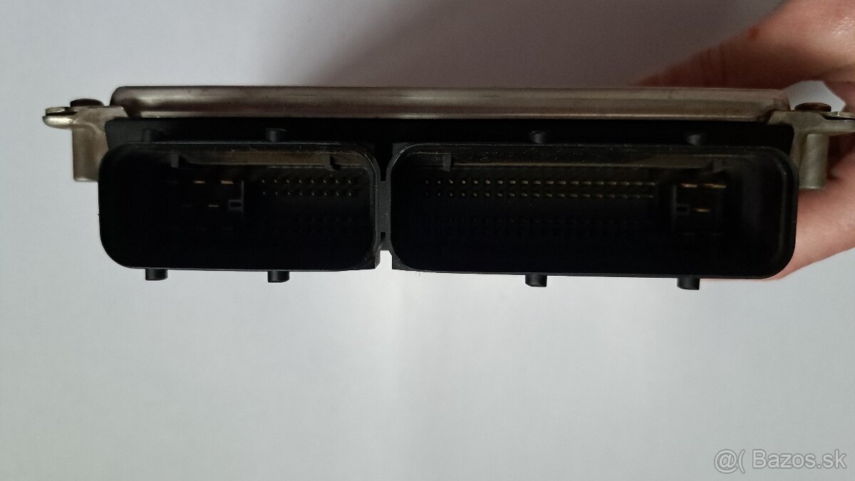 Riadiaca jednotka motora 3B0 907 552 L - 5