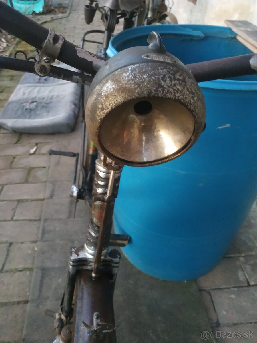 Predám historický pánsky Bicykel zn.PREMIER - 5