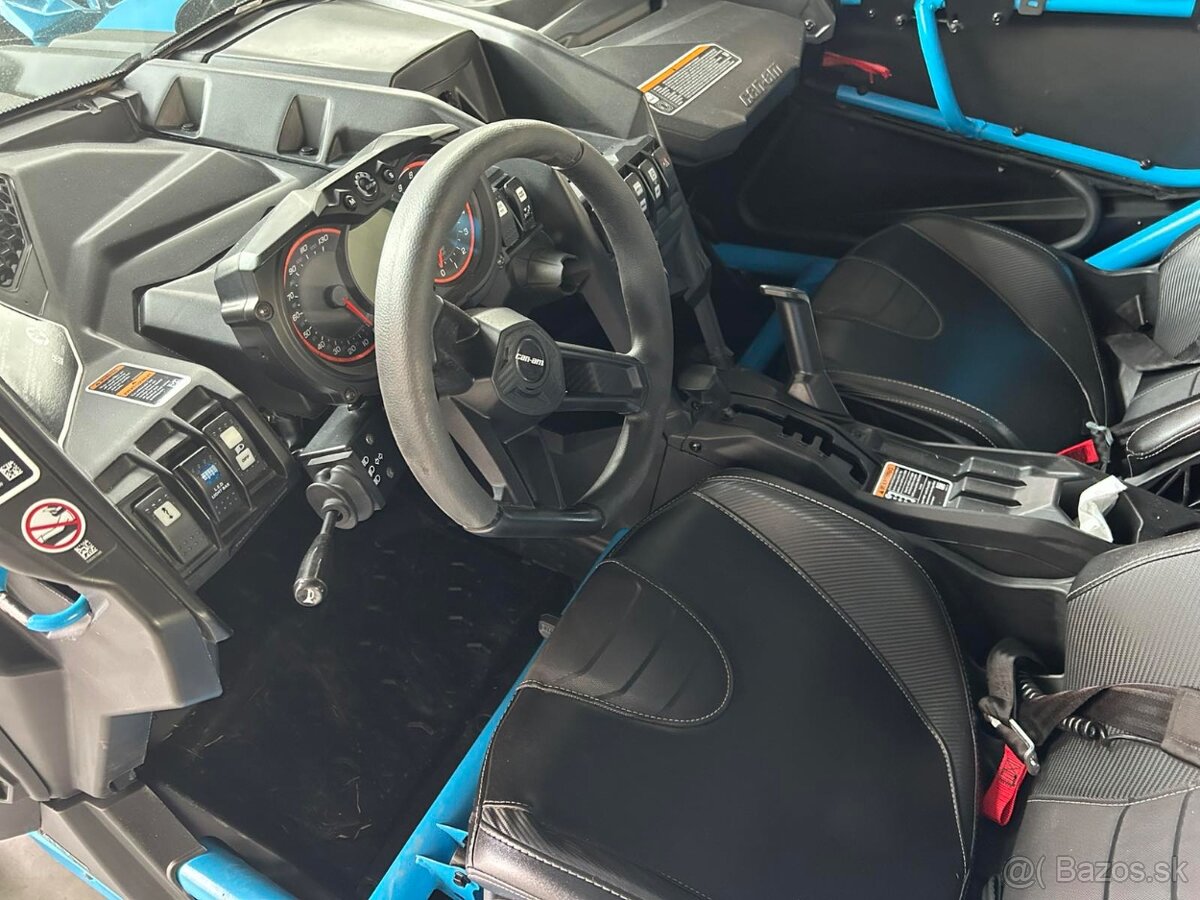 CAN-AM MAverick XRC turbo