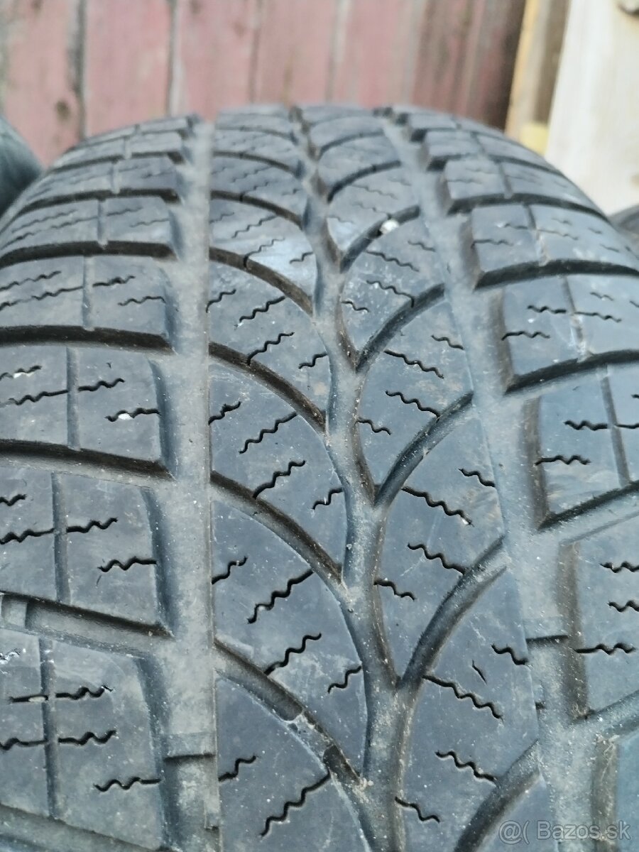 Predám 225/55 r16 - 5