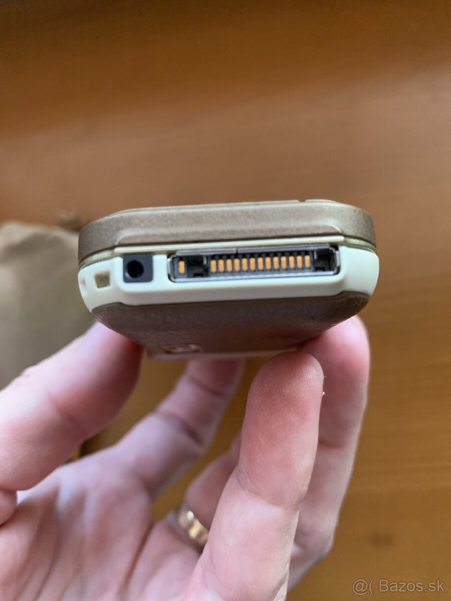 Limitovaná edícia Nokia 7370 Bluetooth 1,3 MP - 5