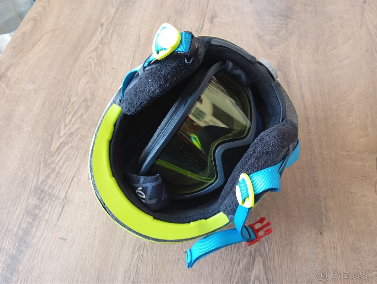 Predám prilbu a okuliare na snowboarding - 5