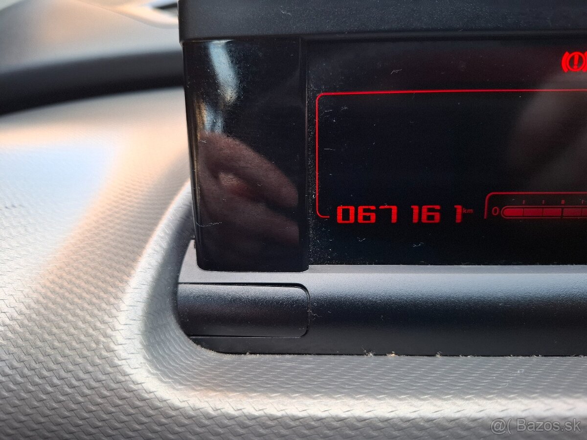 Citroen C4 Cactus PureTech 82 Feel 5 dv. Hatchback - 5