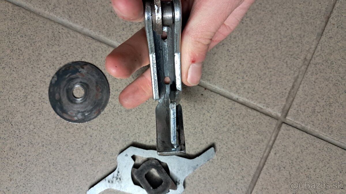 Náhradné diely - 5