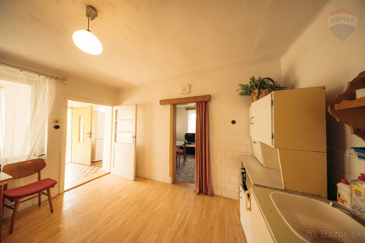 Rodinný dom s pozemkom 3 568 m² - 5