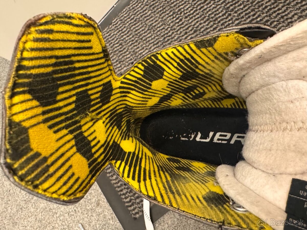 BRUSLE BAUER SUPREME M3, vel. 43/8 D - 5