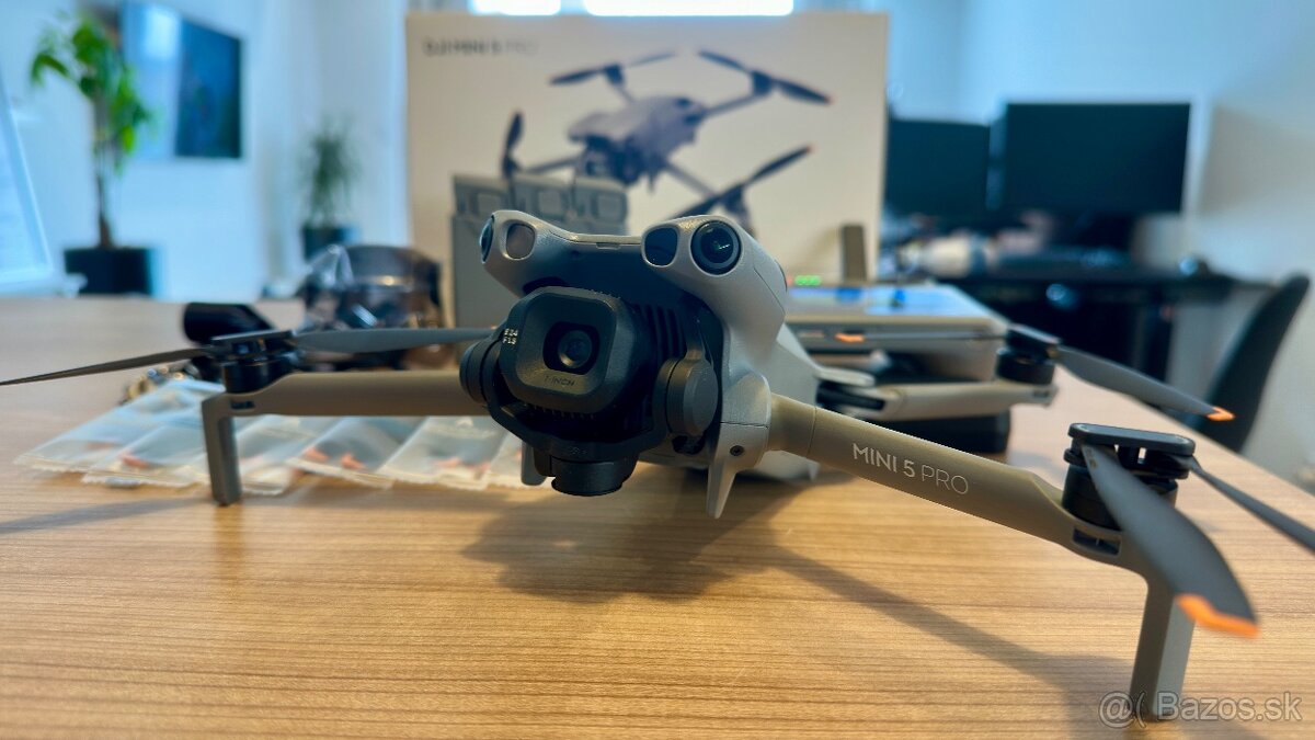 DJI Mini 5 Pro Fly More Combo (RC2) - 5
