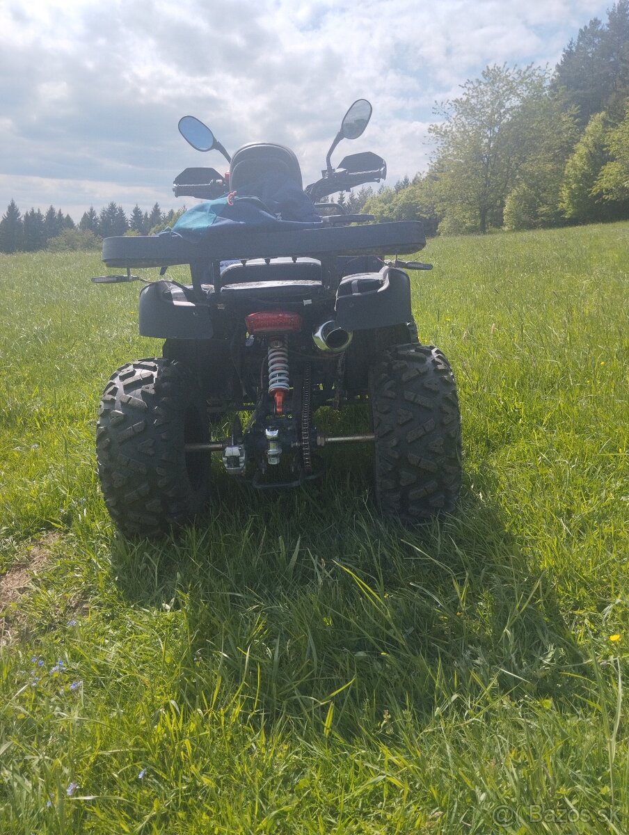 Predám štvorkolku Hummer 250 xtr