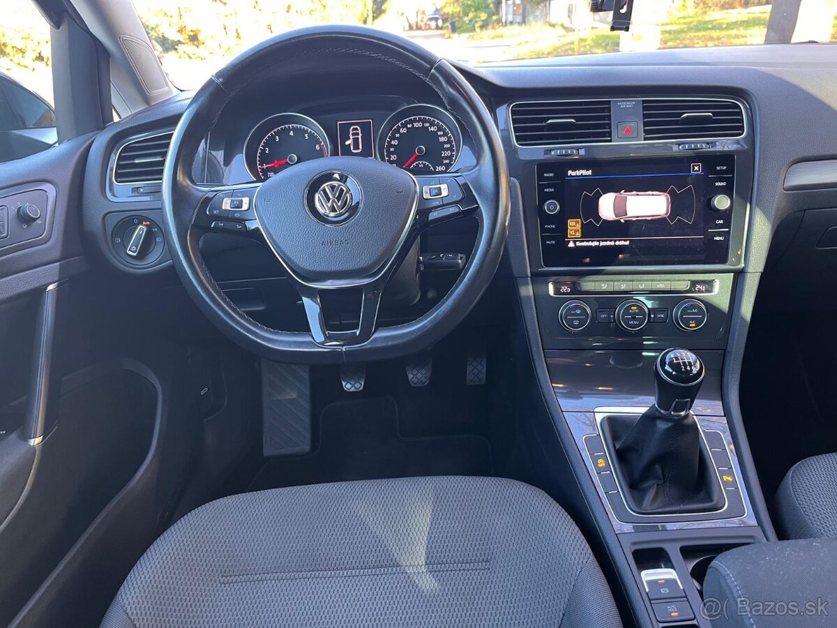 Volkswagen Golf Variant R-line comf. 1.5TSI 110kw /150k 6G - 5