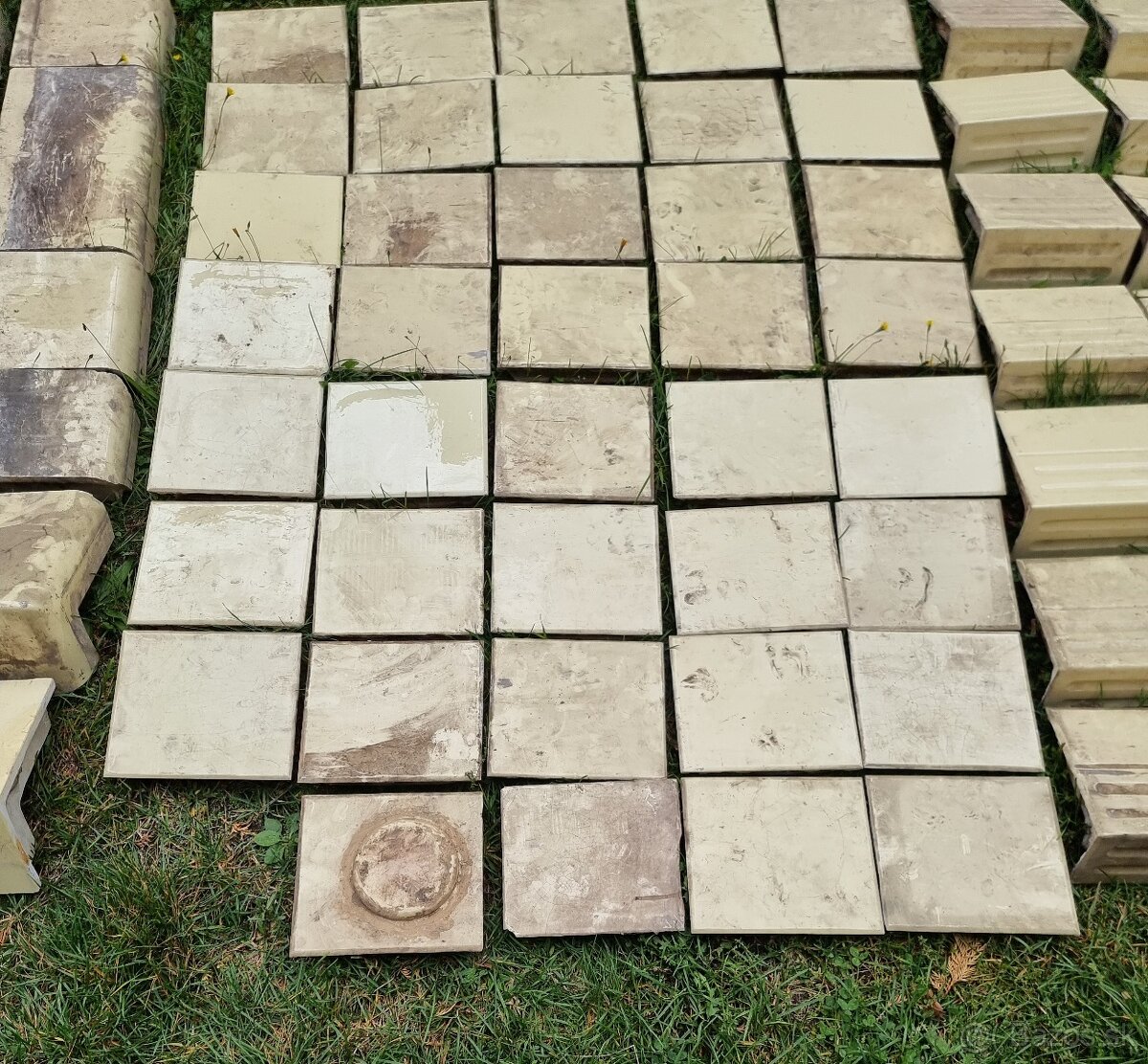 Kompletná kachľová pec /vyše 100.ročná / - 5