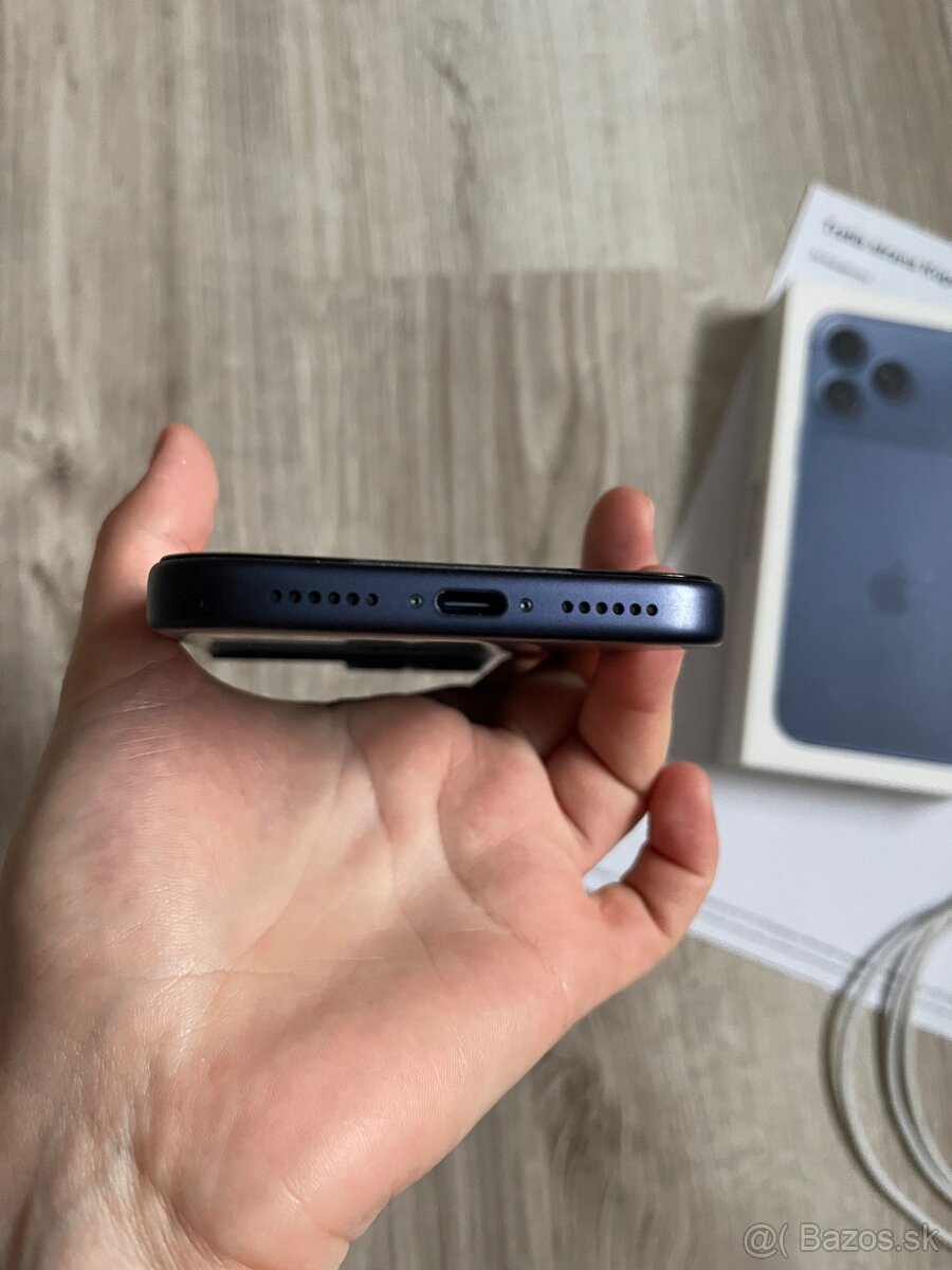 Apple iPhone 17 pro MAX - 5