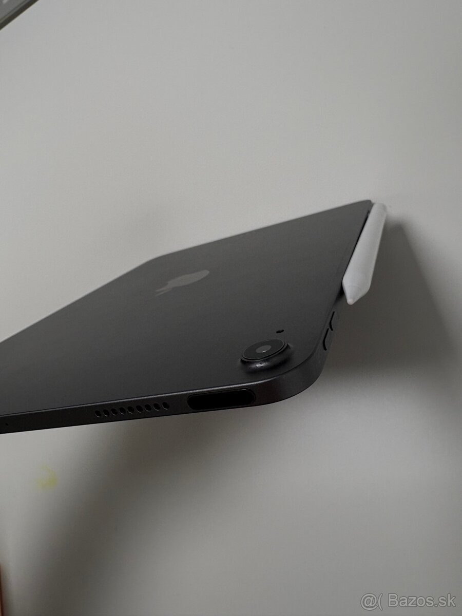 iPad Air 2022 (5. generácia) 256 GB - 5