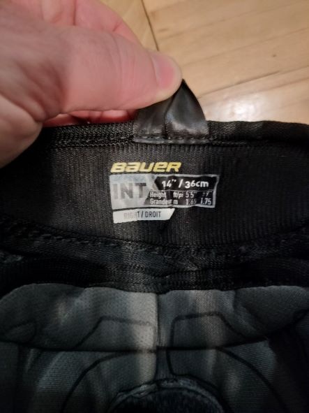 Bauer hraniče holeni Mach veľ. 14"/36cm - 5