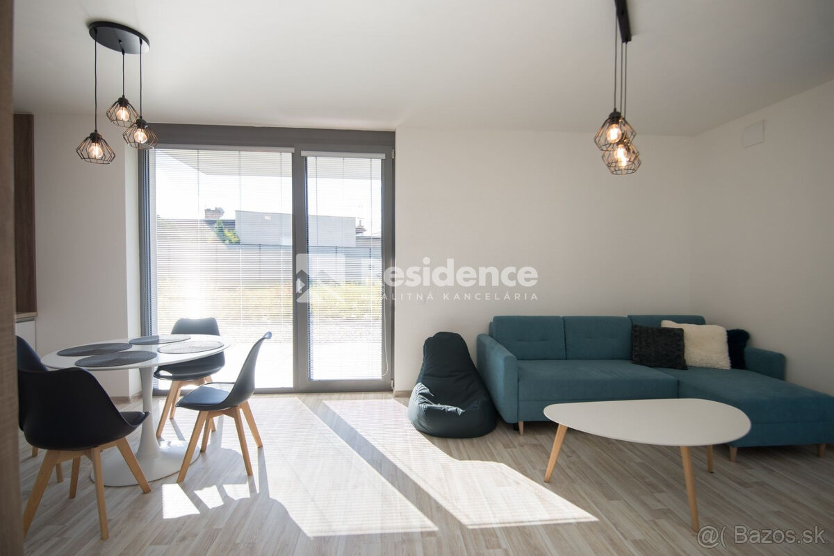 Dvojizbový byt s terasou v areáli Victory Port na prenájom - 5