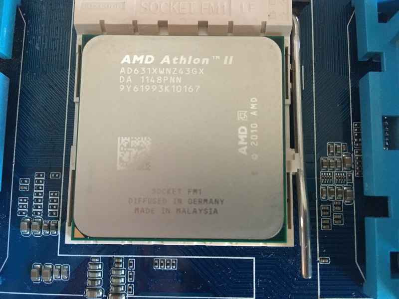 Gigabyte A55-DS3P + AMD Athlon II X4 + 4GB DDR3 - 5