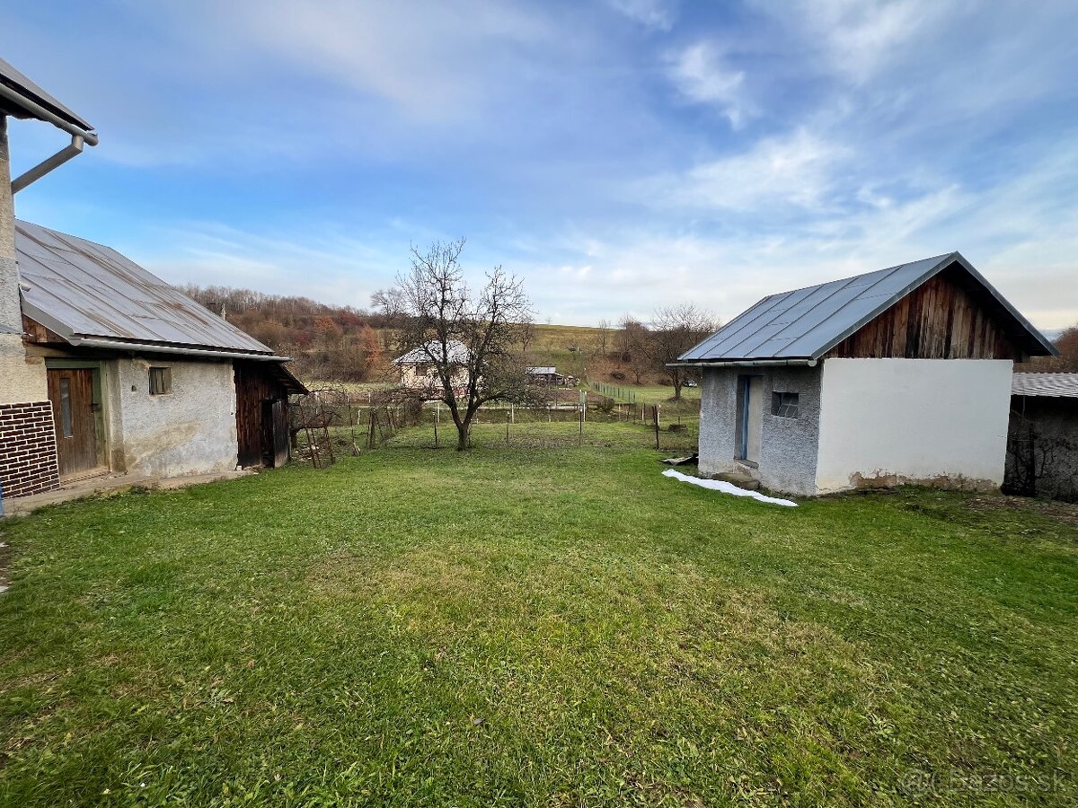 Rodinný dom v obci Mlynárovce - 5