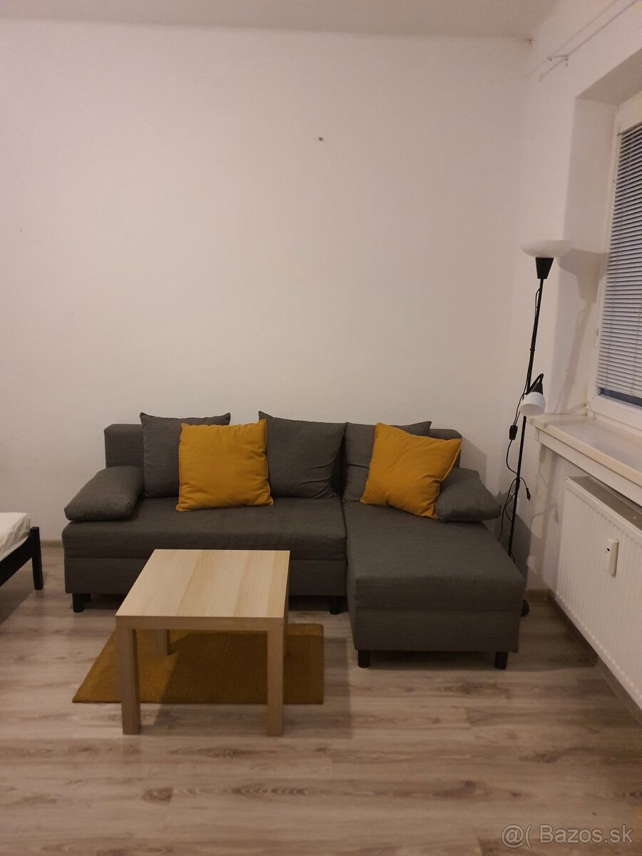 Zariadený 1- IZB BYT, RUŽINOV - 5