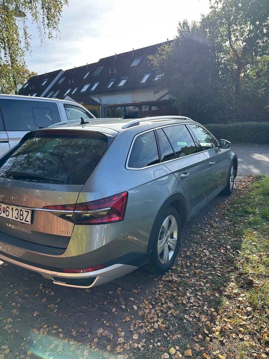 Škoda Superb Combi 2.0 TDI 140 kW DSG 4x4 - 5