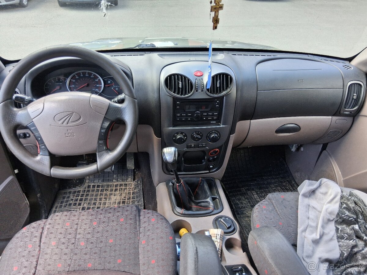 Lada mahindra - 5