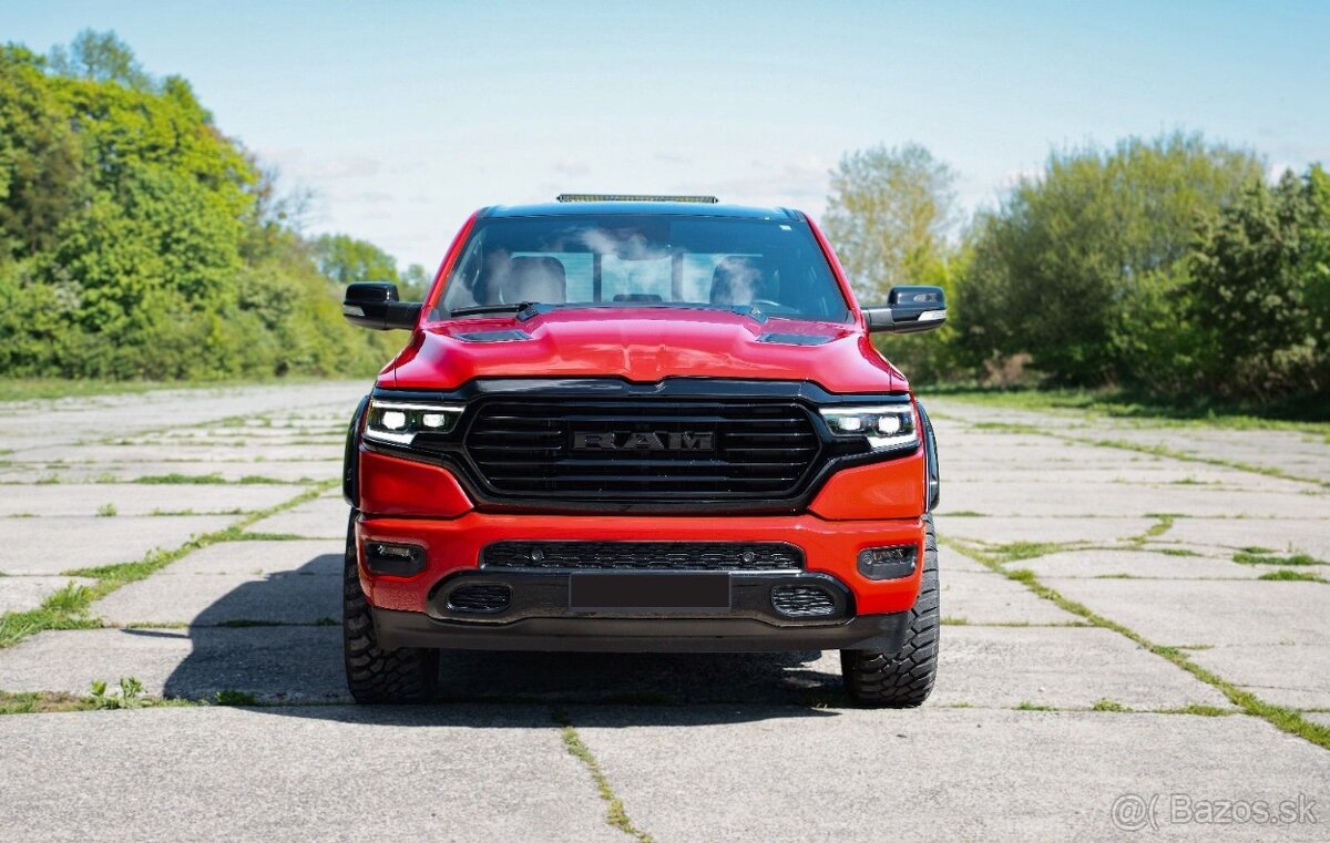 DODGE RAM 1500 5,7 HEMI 2022 GT 14 000 km