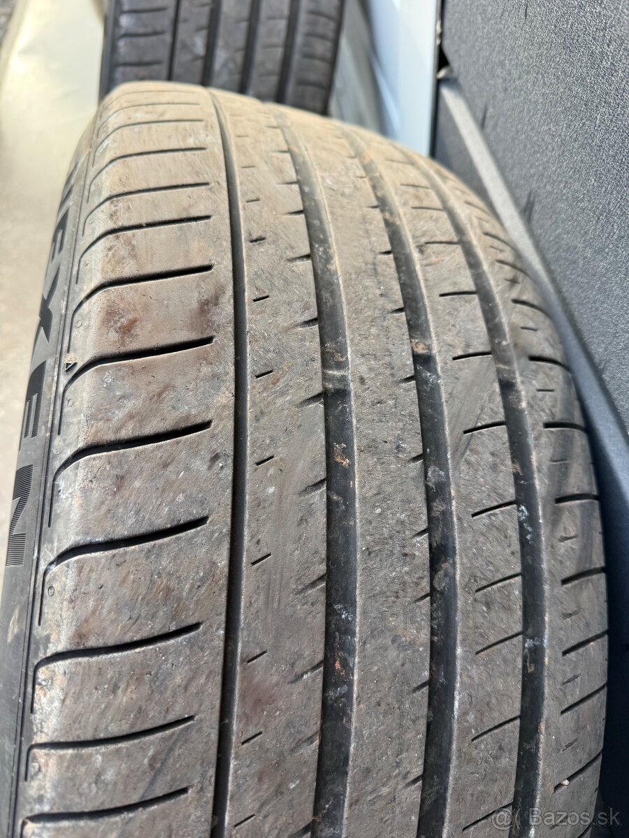 Alu disky R18 235/55 - 5