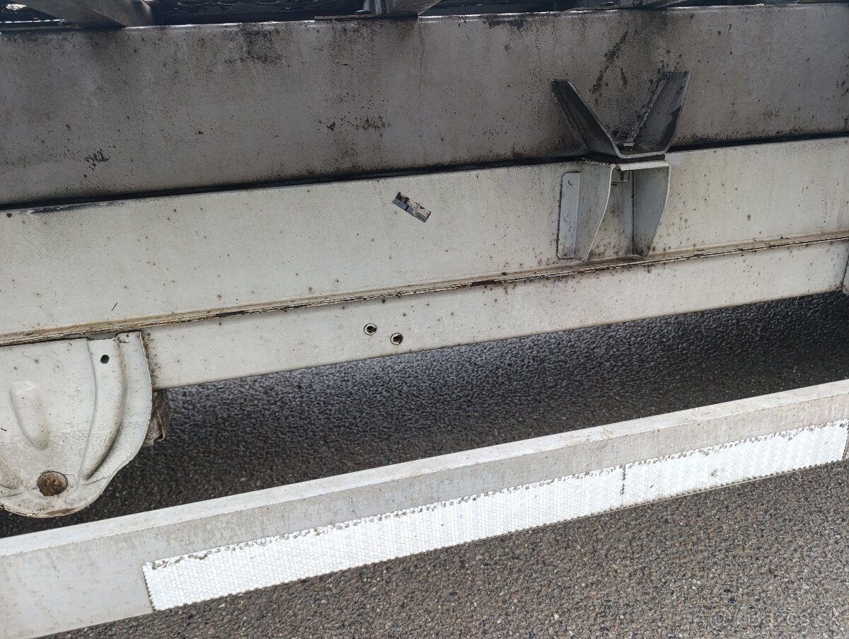 Predám odtahovy special do 3,5t - 5