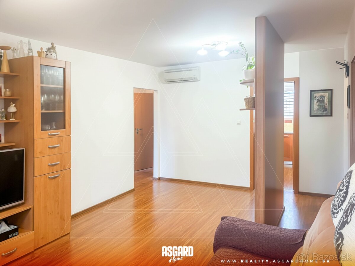 Zrekonštruovaný 4-izbový byt 85m2 s lodžiou, dvoma pivnicami - 5