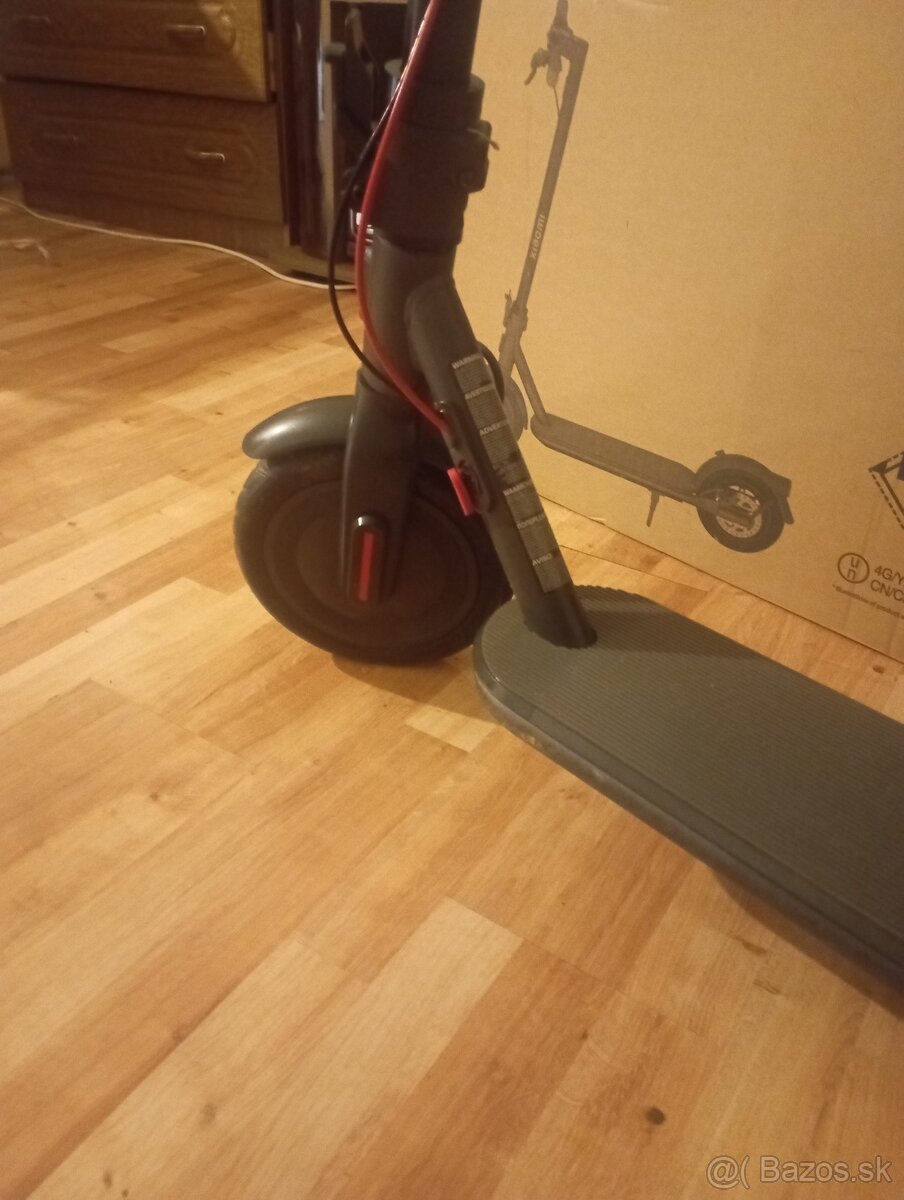 Elektrická kolobežka Xiaomi scooter 4 - 5