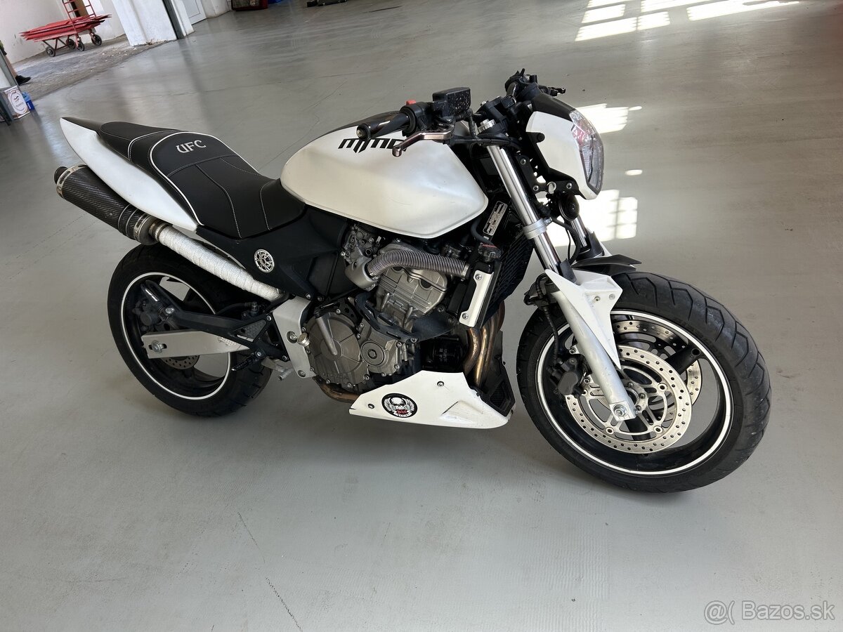 Honda HORNET 600 - 5