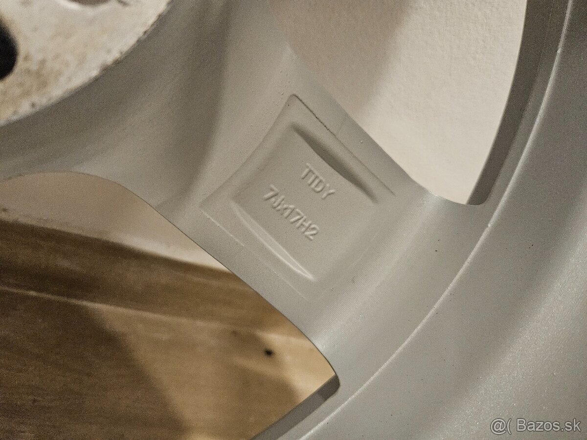 Nemecké disky DEZENT TD - 5x112 r17 - 5