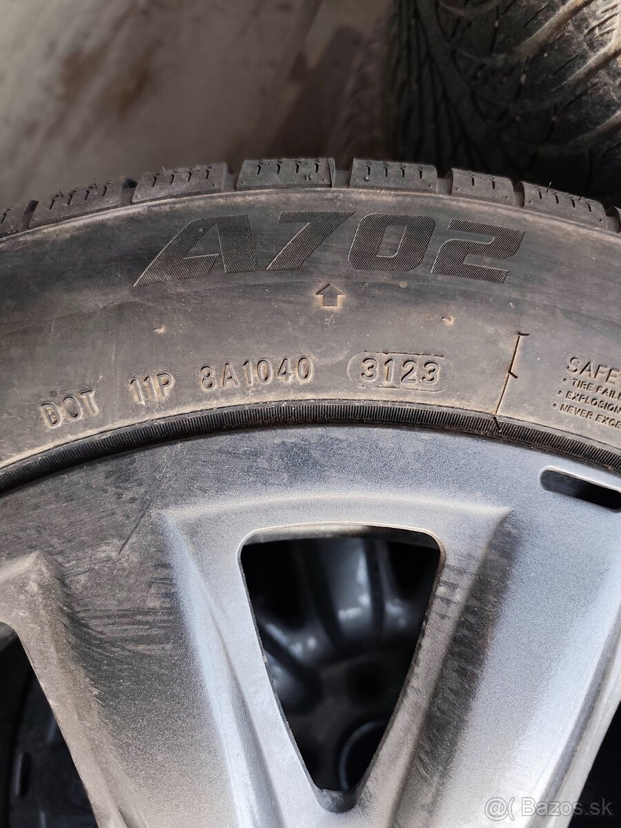 zimná sada 205/55 R17 - 5